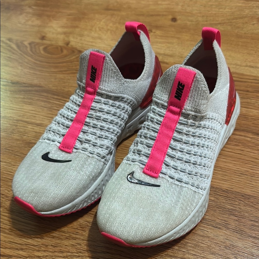 Nike Pink Phantom